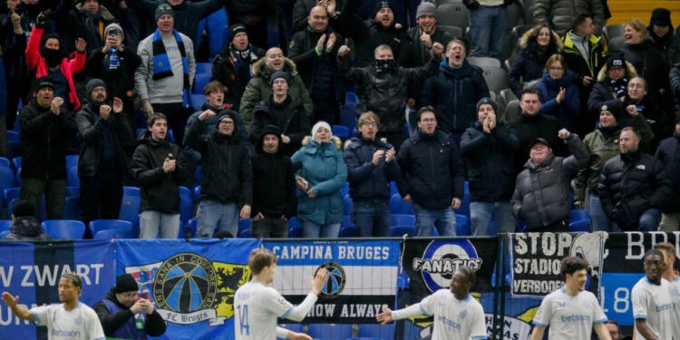 Sportske novosti – FOTO Ovo je urnebesni kostim slavnog komičara zbog kojeg su navijači završili u zatvoru