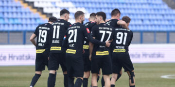 Sportske novosti – Festival fantastičnih pogodaka: ‘Panenka’ vratila Istru u život, junak Vukovara ‘škaricama’ u 87. donio pobjedu