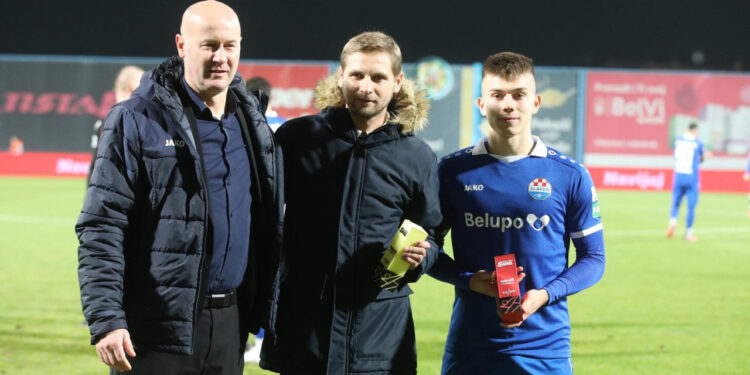 Sportske novosti – ‘Jagušićev doseg su europski TOP klubovi, vjerujem da će biti pozvan i na Svjetsko prvenstvo!’