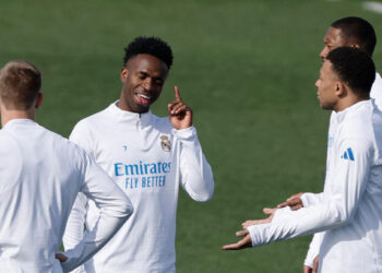 Sportske novosti – Kaos u Madridu, legenda žestoka, ‘stradao’ i Mbappe: ‘Priča o vrijednostima, a živi s transvestitom’