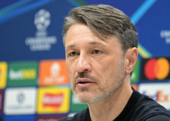 Sportske novosti – Kovač u London poveo igrača koji neće igrati pa novinare iznenadio odgovorom: ‘Možda poznaje nekog..’