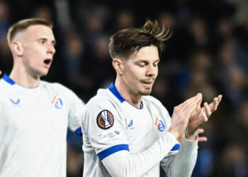 Sportske novosti – Livaković najbolji, Stojković je skoro bio igrač utakmice, jedna od lošijih partija Mihe Zajca