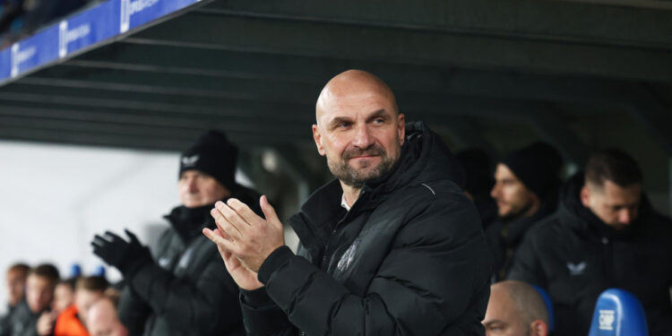 Sportske novosti – Nakon dva odlaska, moguć još jedan: Odškrinuta vrata za povatak omiljenog trenera u Osijek?