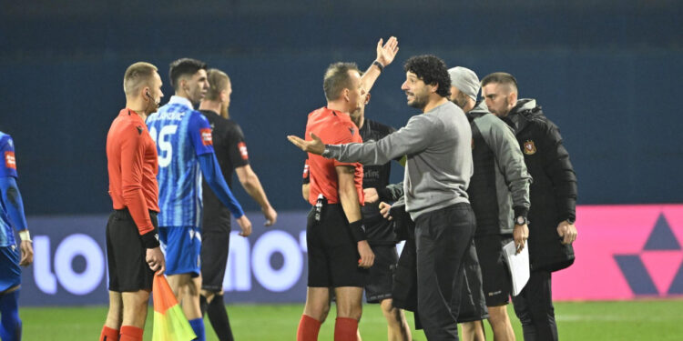 Sportske novosti – ‘Nećemo niti izaći na teren!’ Pogledajte Carevićev izljev bijesa, trener Gorice poludio na suca