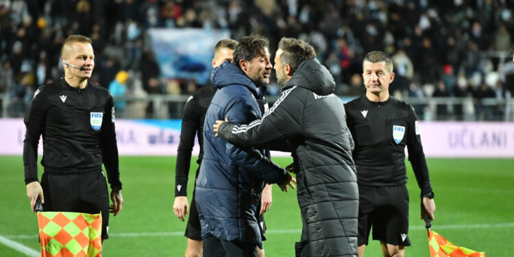 Sportske novosti – Sanchez je u 26 utakmica iskušao 26 različitih postava i koristio čak 30 različitih nogometaša