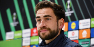 Sportske novosti – Trener Rijeke otkrio: ‘Mister nam se javio na poluvremenu. Mi Španjolci kažemo