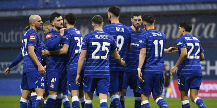Sportske novosti – VIDEO: Dinamo razbio Istru i pobjegao Hajduku na najveću prednost sezone, VAR imao puno posla!