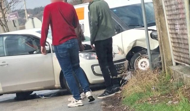 Sudar osobnog automobila i vozila brze pošte u Potpolju kod Čitluka, promet se odvija jednom trakom