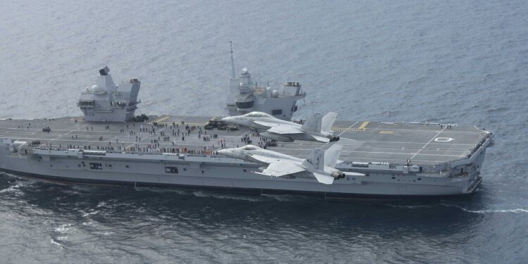 Sve izglednije da prema Iranu kreće još jedna skupina američkih ratnih brodova