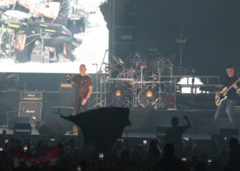 Tekstovi pjesama na Thompsonovom koncertu izazvali alarm europskih sigurnosnih organizacija