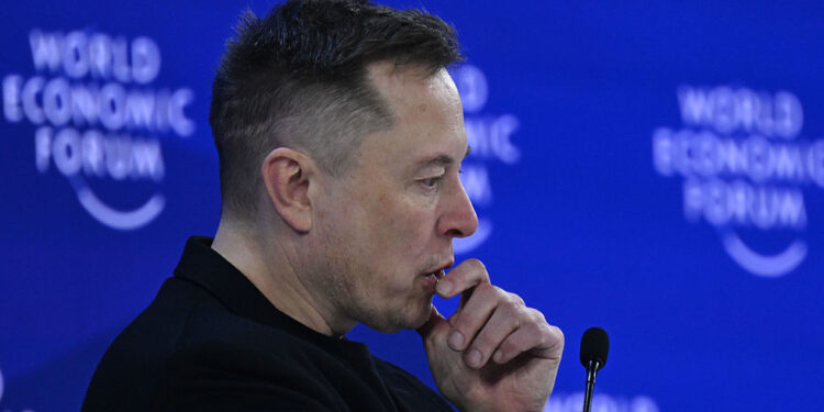 Tisuće osakaćene djece tužit će ‘Mengele’ rodne kirurge – Musk — RT World News