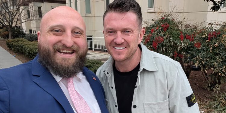 Tommy Robinson dočekan od strane Trumpove administracije u posjetu Washingtonu