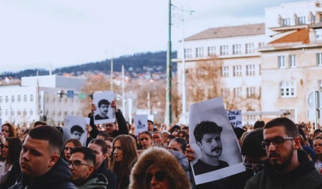 Tramvajska nesreća u Sarajevu: Vozač tvrdi da su zakazale kočnice, Tužiteljstvo tvrdi da je uzrok nesreće ljudski faktor