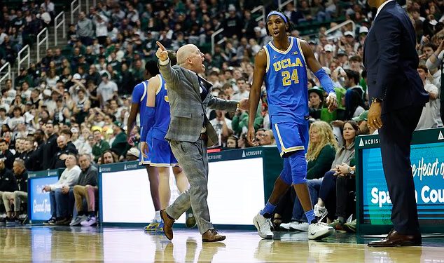 Trener UCLA-e Mick Cronin izbacio je vlastitog igrača zbog flagrantnog prekršaja u kasnom porazu od Michigan Statea