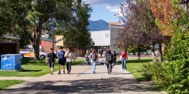 Tri člana bratstva uhićena zbog zlostavljanja tinejdžera na sveučilištu u Arizoni
