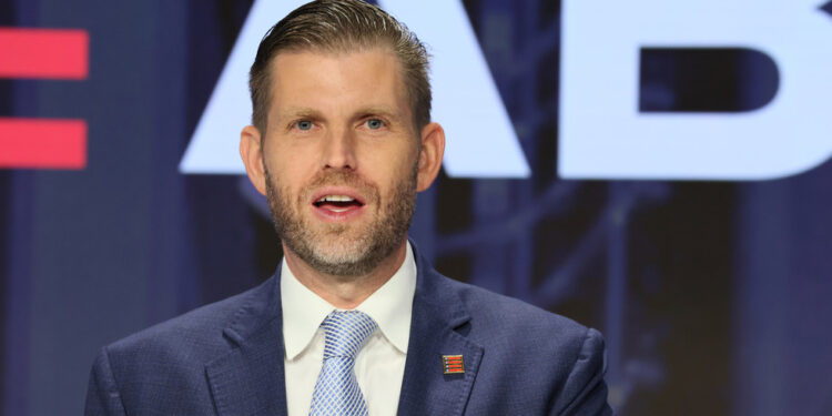 Trumpov sin ulaže u dronove s ‘niskom cijenom po ubojstvu’ – WSJ — RT World News