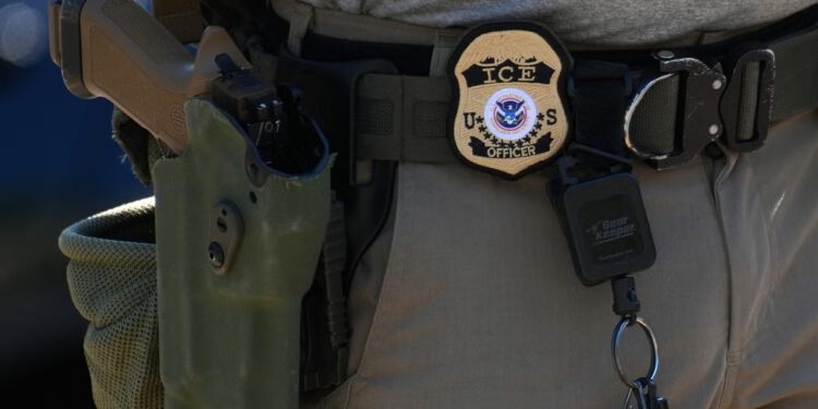 Trumpov tim tuži imigranticu za milijun dolara nakon što nije napustila SAD unatoč sudskom nalogu