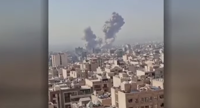 U izraelskim napadima navodno ubijeni ključni iranski dužnosnici, uslijedila brutalna odmazda