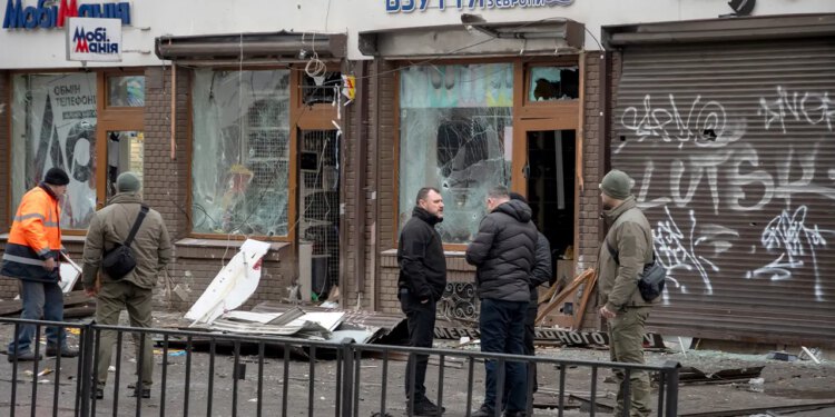 Ukrajina uhitila osumnjičene za napad u Lavovu u kojem je 1 osoba ubijena, a 25 je ranjeno