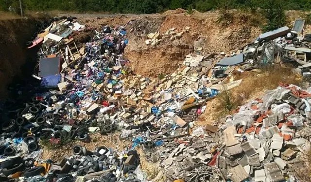 VIDEO Ekološka katastrofa u Stocu: Deponija Badanj ugrožava rijeku Bregavu