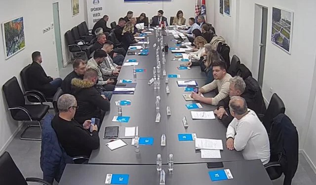 VIDEO Kaos u Općinskom vijeću Grude: ‘Ne možete nastaviti sa sjednicom’ odzvanjalo 25 minuta