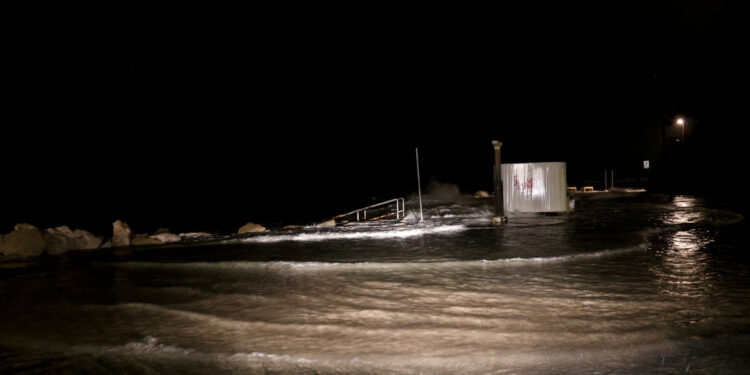 Valovi od sedam metara razarali hrvatsku obalu: ‘Ovo ne pamtimo, nikad nije bilo ovako’