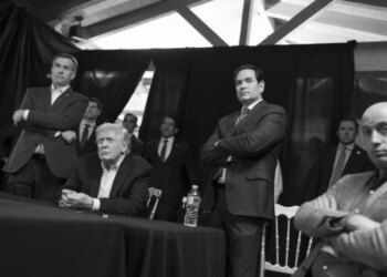 WSJ: Bijela kuća razmatra udar na Iran