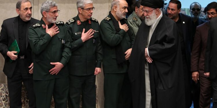 Zašto su SAD zaustavile Iran – i zašto to ne znači deeskalaciju – RT World News