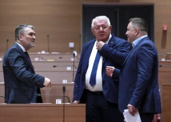 Zbog umornog Piletića jedan HDZ-ovac mora iz Sabora: ’91 je uzeo pušku, a onda izgradio veliku firmu