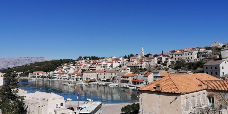 Želimo živjeti, ali treba nam brodska linija i malo pažnje!