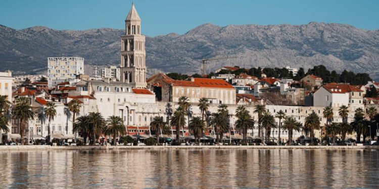 Znanost u prolazu po prvi put stiže na splitsku Rivu: Javno učenje, rasprave i priče znanstvenica uoči Dana žena