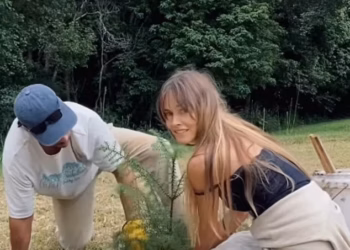 Zvijezda Doma i u gostima Isabel Lucas dijeli bizarnu priču o posteljici – i otkriva jedinstveno ime sina