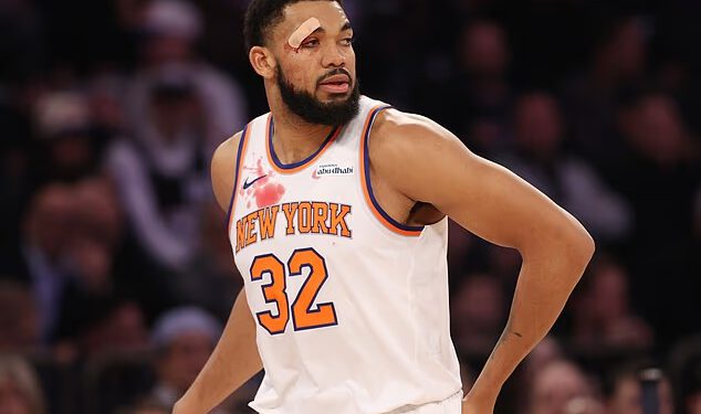 Zvijezda New York Knicksa Karl-Anthony Towns otišao s jezivom posjekotinom nakon mučnog sudara glavom u glavu