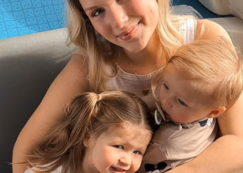 Zvijezda filma Bringing Up Bates, Katie Bates ulazi na ‘intenzivnu terapiju’ usred skandala s varanjem supruga