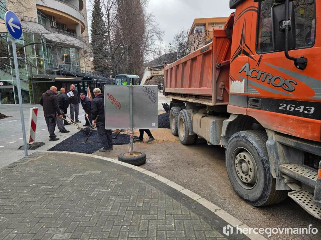 Asfaltiranje Ulice kralja Petra Krešimira IV.