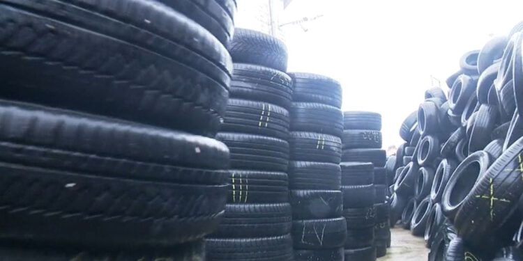 Gdje s otpadnim gumama u Zadru? – Radionice se pretvaraju u deponije