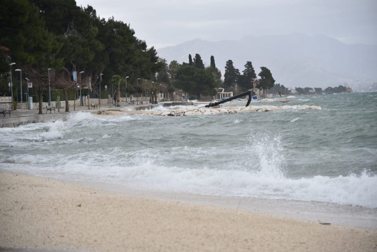 kastela valovi plima nevrijeme nn  1