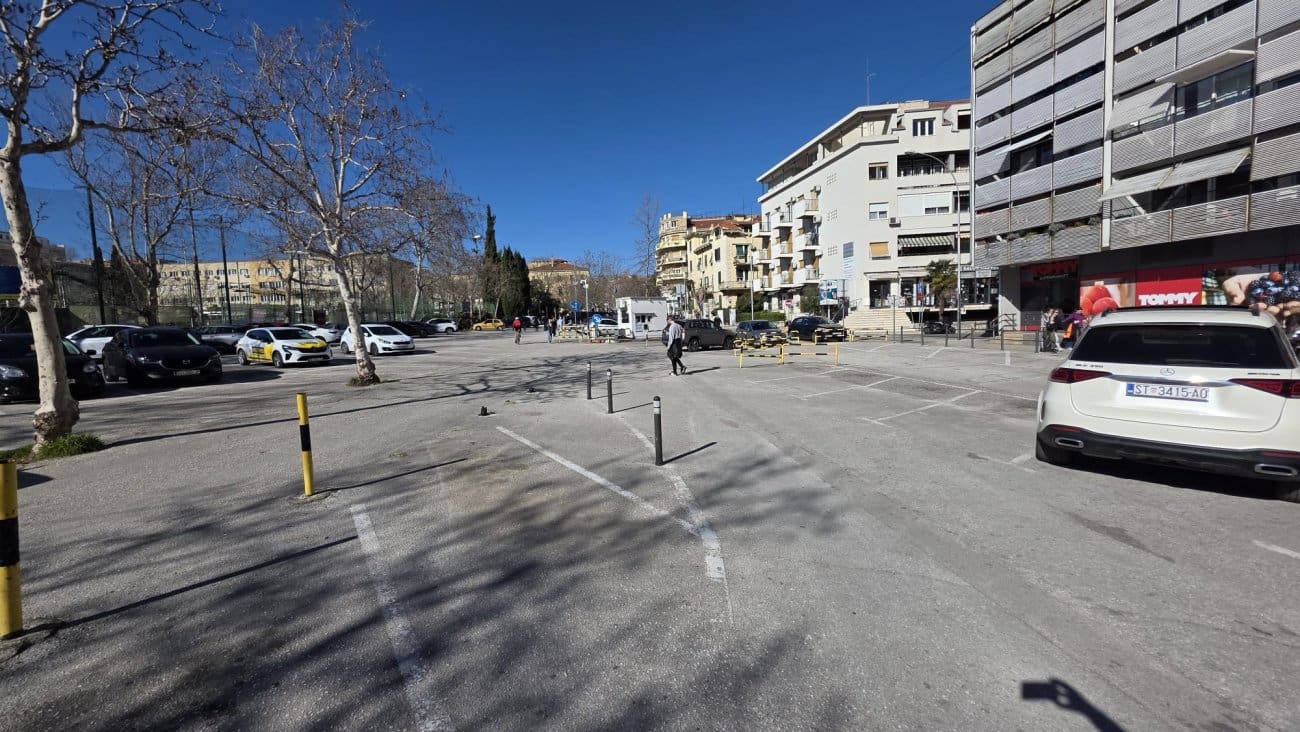 parking stari plac  1