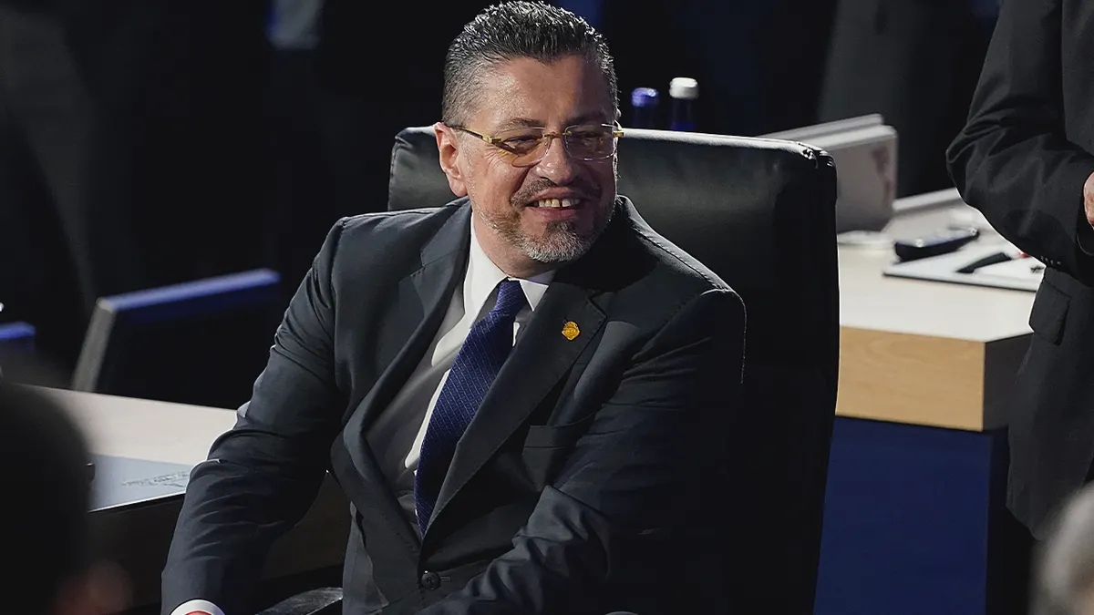 Rodrigo Chaves Robles