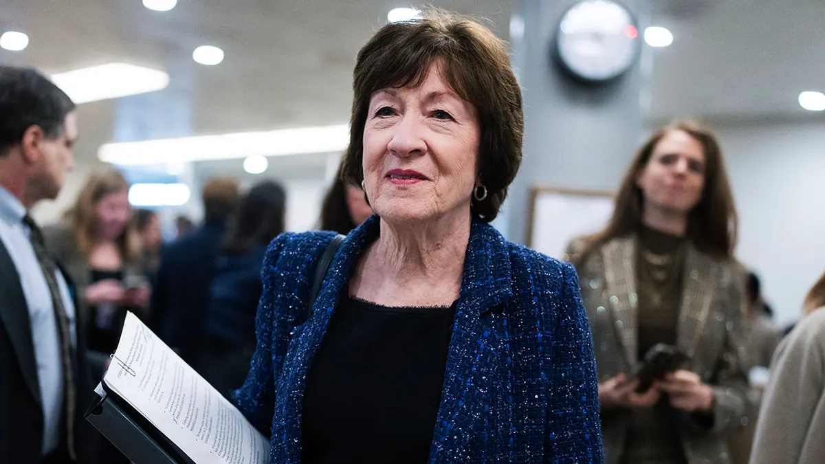 Sen. Susan Collins, R-Maine, u podzemnoj željeznici Senata