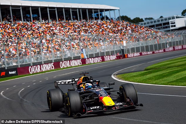 Verstappen, 28, ima ugovor vrijedan 60 milijuna funti godišnje s Red Bullom koji traje do 2028., ali se poigravao idejom da napusti Formulu 1 kako bi iskoristio prilike u drugim serijama iz zabave, rekavši da se više ne bi natjecao u vrhu ako više ne uživa u tome