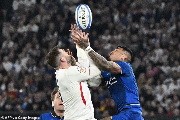 Elliot Daly je prečesto bio izložen u obrani i postigao je samo 5 s Daily Mail Sportom