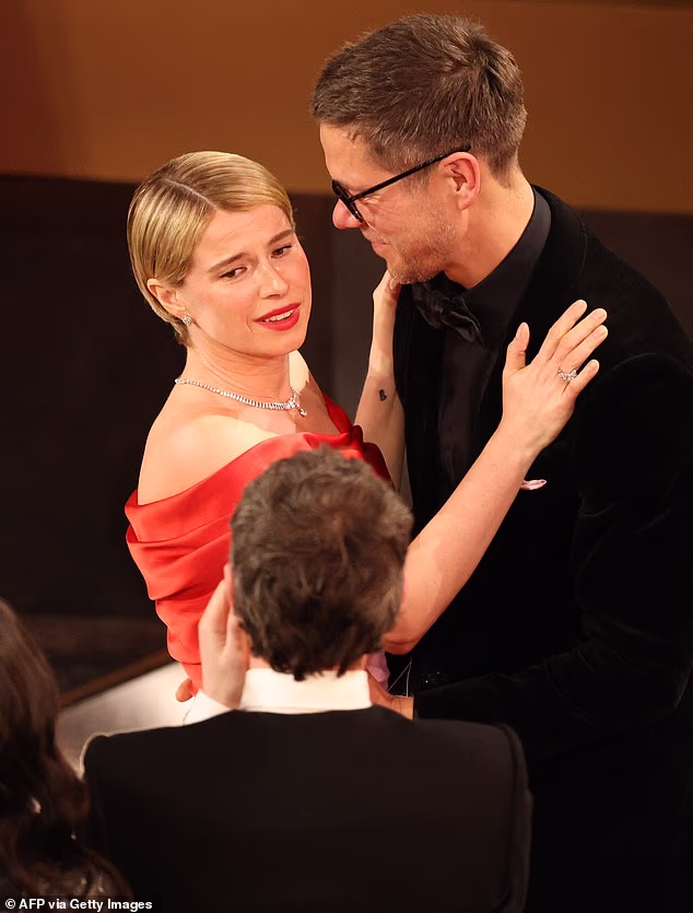 Jessie je u prosincu potvrdila da je dobila svoje prvo dijete 'ranije te godine', nakon što je zatrudnjela tjedan dana nakon završetka snimanja na Hamnetu