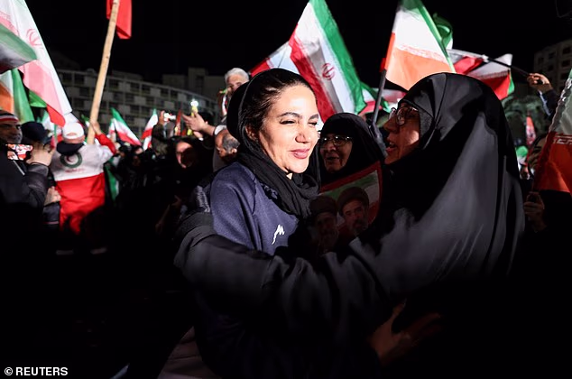 Većina igrača vratila se u Iran nakon navodnih prijetnji obiteljima, a samo su dva suigrača ostala u Australiji