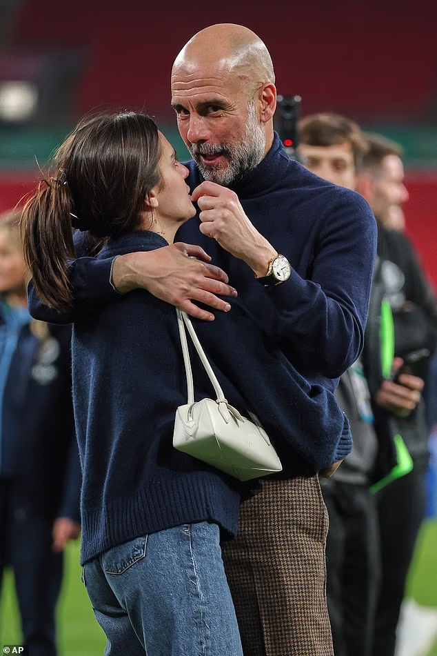 Maria, najstarija od troje Guardioline djece, već je govorila o posebnim uspomenama koje je stvorilo gledanje momčadi njezina oca u velikim utakmicama diljem svijeta