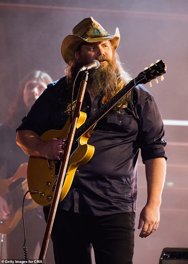 Radio je s Chrisom Stapletonom; viđen u studenom u Nashvilleu, Tennessee