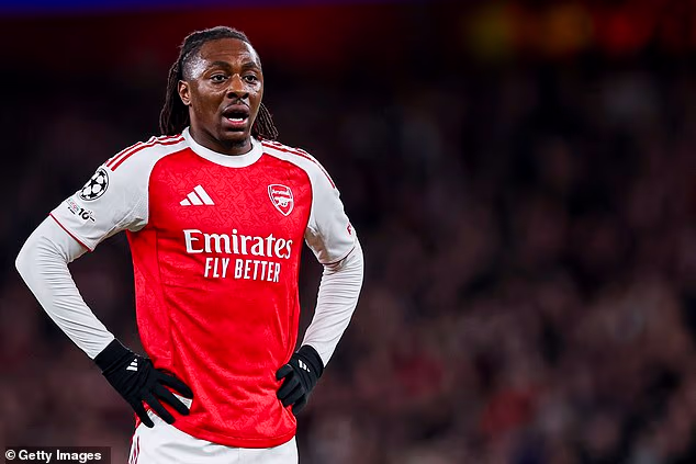 Eberechi Eze idućih tjedan dana ide na pregled zbog ozljede lista zbog koje je morao propustiti finale Carabao Cupa i povući se iz engleske momčadi