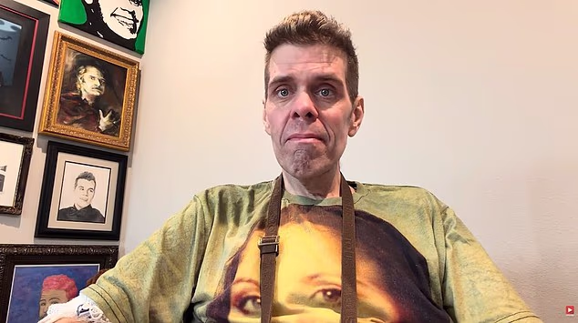 Perez je rekao da je imao gripu tjedan dana i da je uzimao lijekove, ali ih nije uzimao s hranom