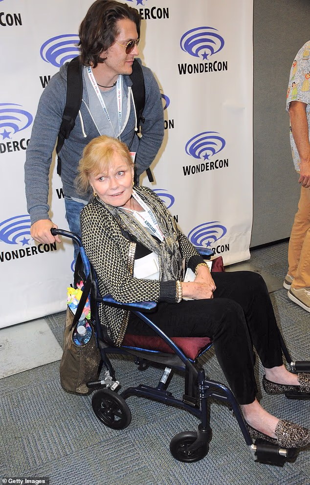 U posljednjih 15 godina oboljela je od Parkinsonove bolesti, zbog čega se više nije bavila glumom