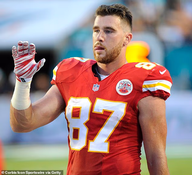 Buduća legenda Chiefsa još je bila na koledžu kada je nakratko preuzeo posao prodavača